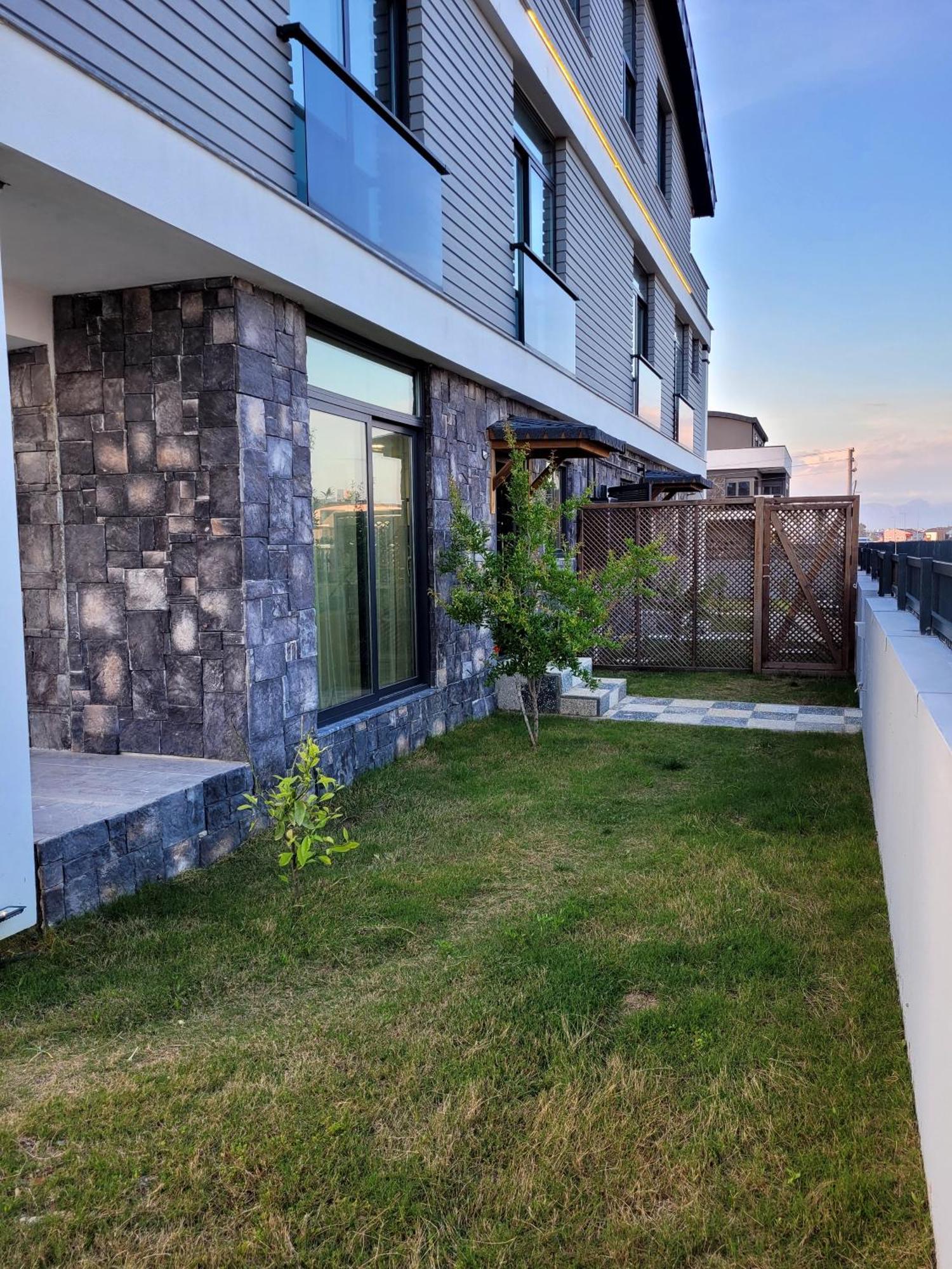 Oldskool Villas Close To Lara Beach Antalya Ruang foto